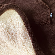 Kép betöltése a galériamegjelenítőbe: Hudie Original™ - Prémium Óriás Takaró Pulóver